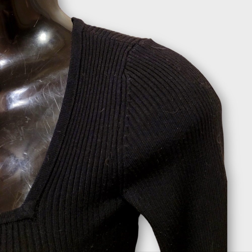 GUESS - Ribbed Long Sleeve Top - Picture 5 of 10
